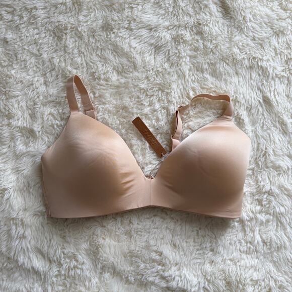 NEW Skims Wireless form T-shirt Demi Bra Size 40DD - Picture 2 of 9